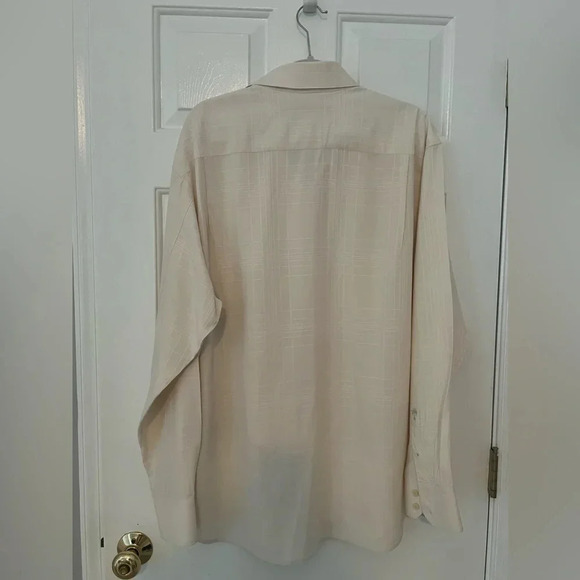 Tommy Bahama Button Down Shirt - Picture 2 of 5